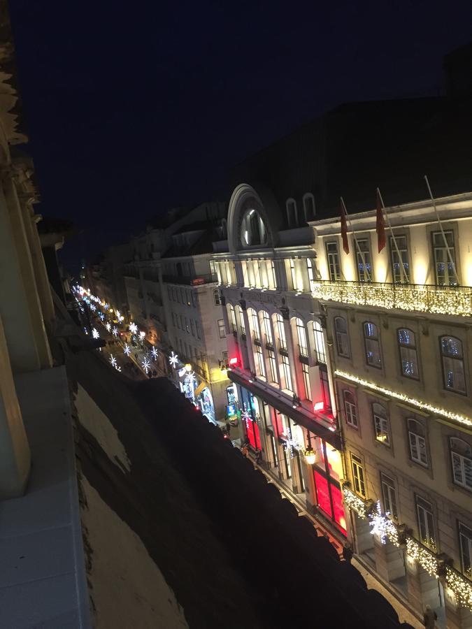 Golden Tram 242 & Auberge de jeunesse *